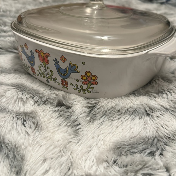 Corning Ware “Country Fair” dated 1975 with lid included; vintage and rare dish - Picture 9 of 10